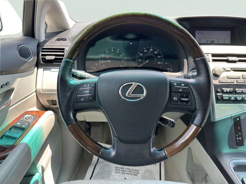 2011 Lexus RX 350 Base AWD 4dr SUV - 23050930 - 21
