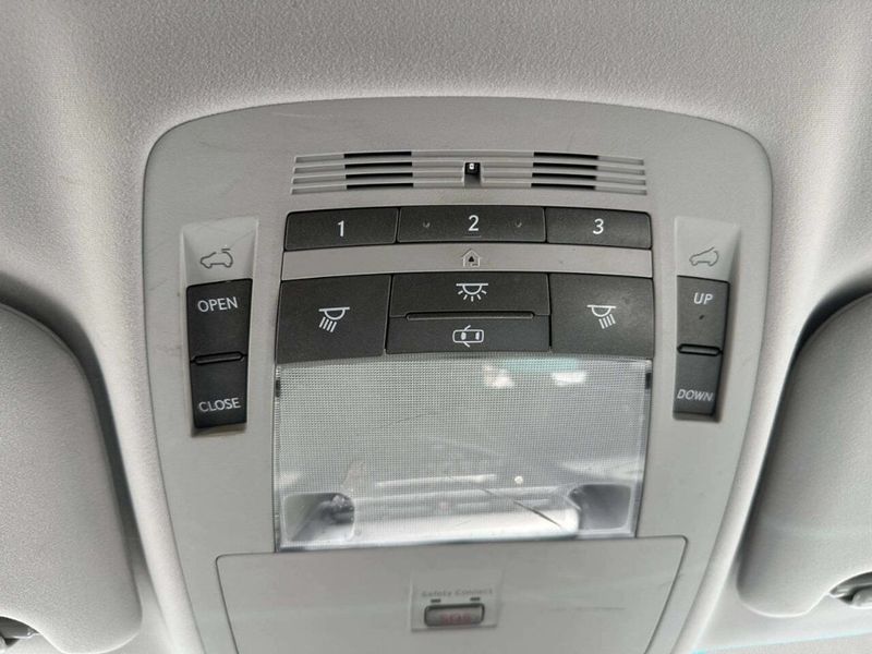 2011 Lexus RX 350 Base AWD 4dr SUV - 23050930 - 33