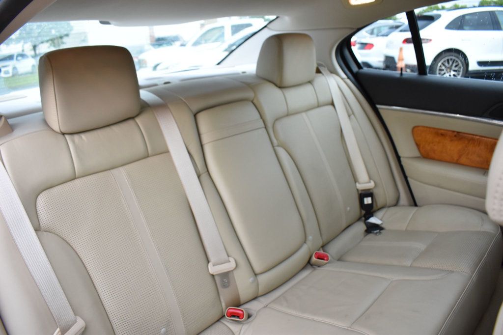 2011 Lincoln MKS 4dr Sedan 3.7L FWD - 23064071 - 18