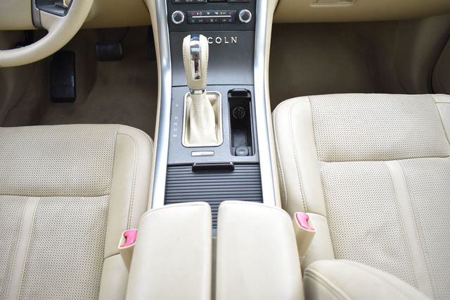 2011 Lincoln MKS 4dr Sedan 3.7L FWD - 23064071 - 25