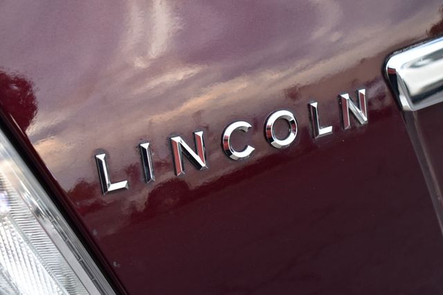 2011 Lincoln MKS 4dr Sedan 3.7L FWD - 23064071 - 61