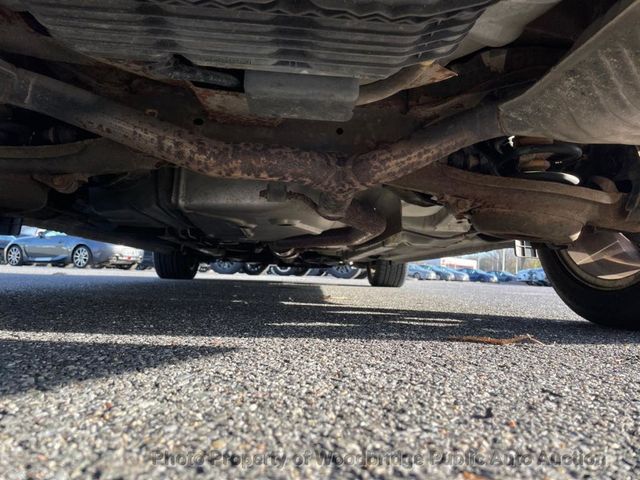 2011 Lincoln MKZ 4dr Sedan FWD - 22954781 - 17