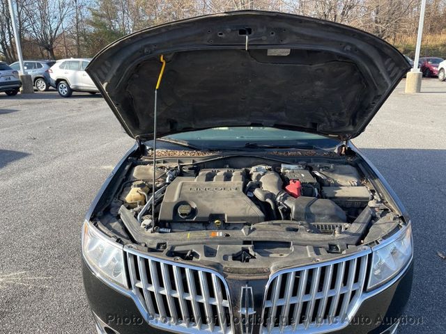 2011 Lincoln MKZ 4dr Sedan FWD - 22954781 - 18