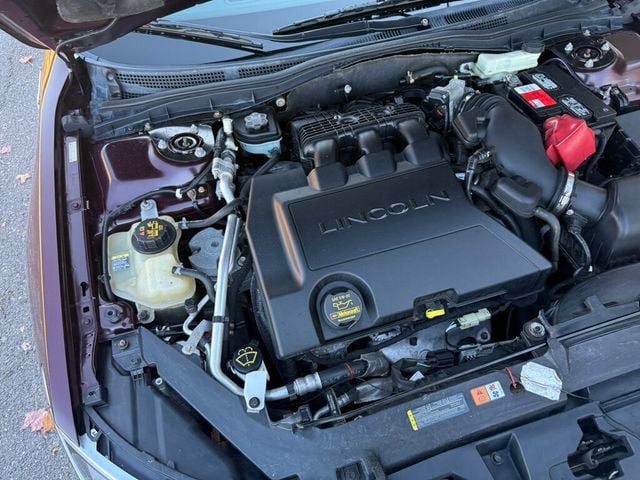 2011 Lincoln MKZ 4dr Sedan FWD - 23100036 - 17