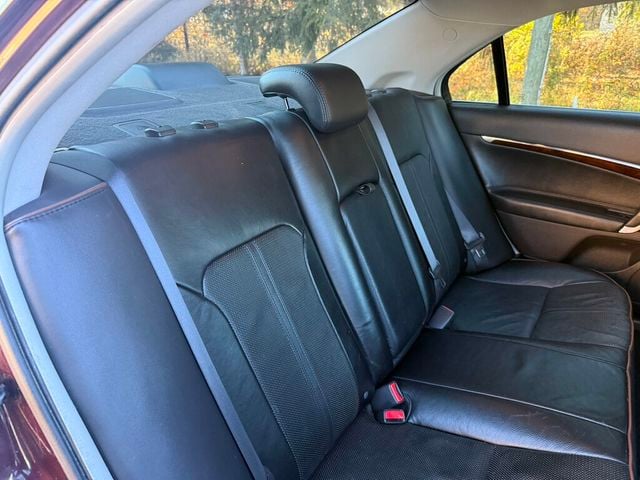 2011 Lincoln MKZ 4dr Sedan FWD - 23100036 - 36