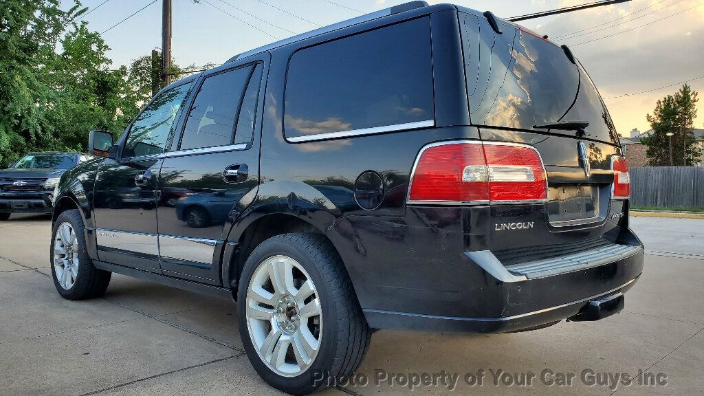 2011 Lincoln Navigator 4WD 4dr - 22838597 - 23