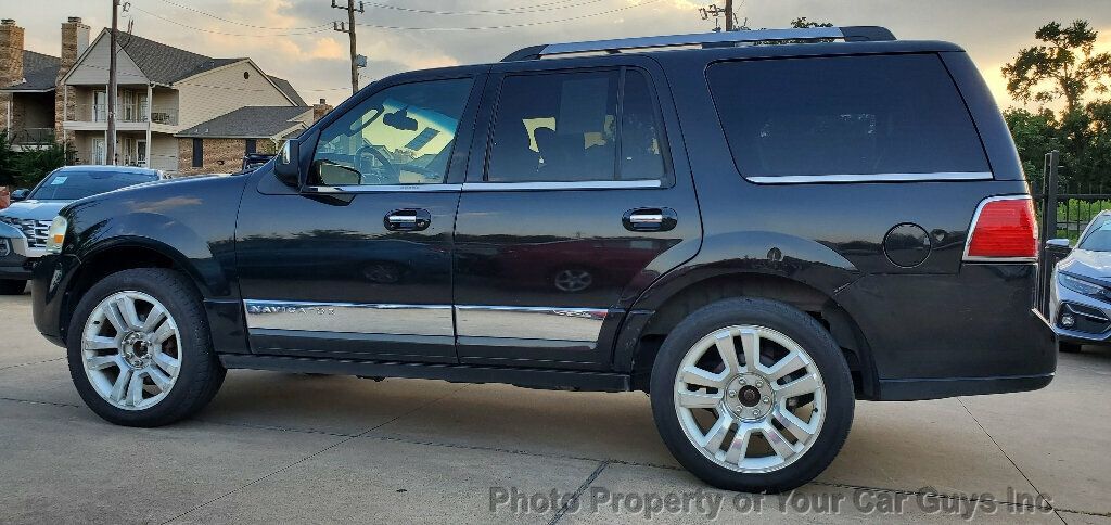 2011 Lincoln Navigator 4WD 4dr - 22838597 - 25