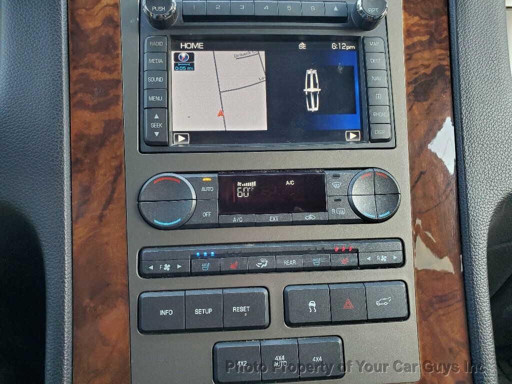 2011 Lincoln Navigator 4WD 4dr - 22838597 - 30