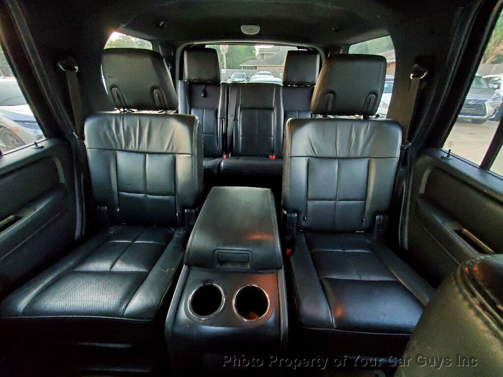 2011 Lincoln Navigator 4WD 4dr - 22838597 - 31