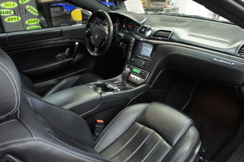 2011 Maserati Granturismo Automatic photo 4