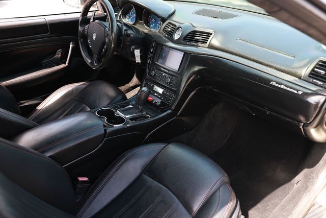 2011 Maserati GranTurismo 2dr Coupe S - 23053638 - 20