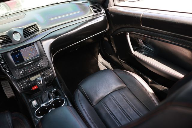 2011 Maserati GranTurismo 2dr Coupe S - 23053638 - 24