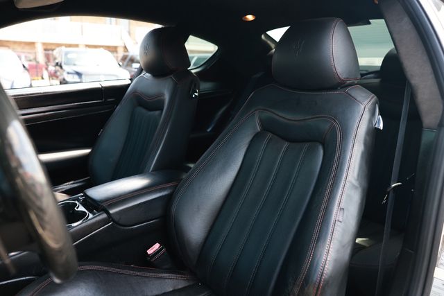 2011 Maserati GranTurismo 2dr Coupe S - 23053638 - 8
