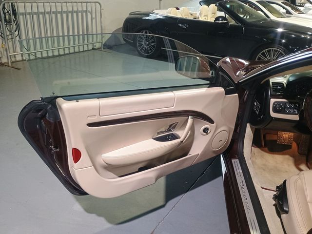 2011 Maserati GranTurismo 2dr Coupe S 1 Owner Clean Carfax Florida Car - 22969674 - 13