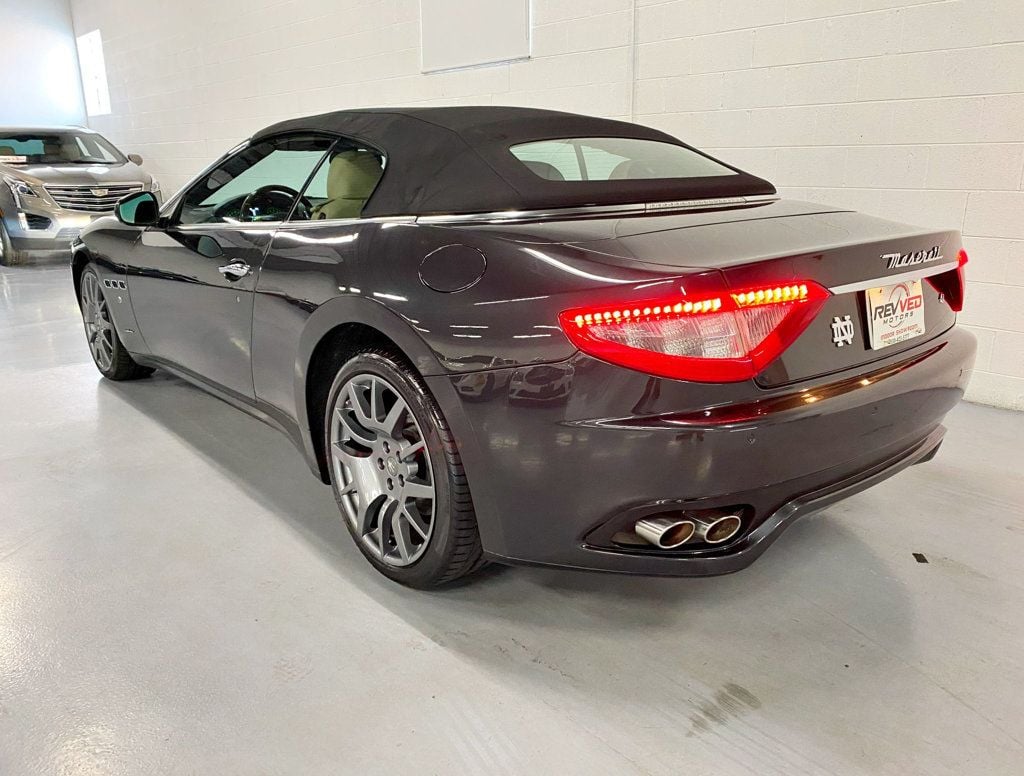 2011 Maserati GranTurismo Convertible 2dr - 22610183 - 14