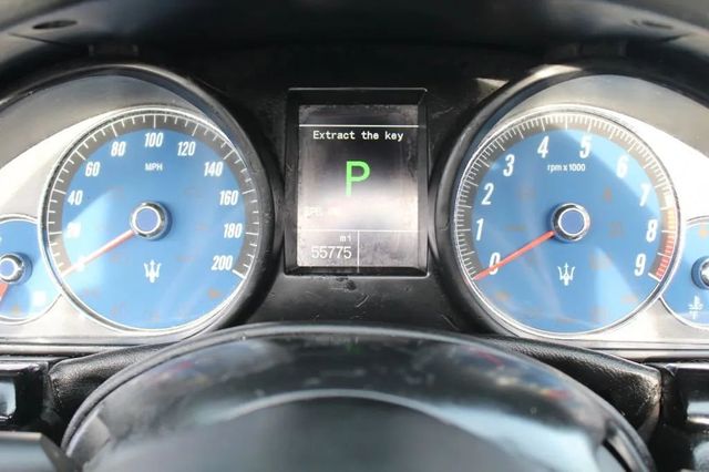 2011 Maserati GranTurismo Convertible 2dr - 23035580 - 25