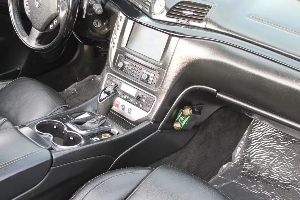 2011 Maserati GranTurismo Convertible 2dr - 23035580 - 37