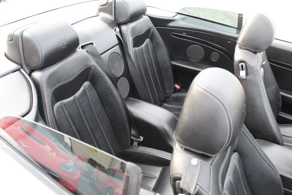 2011 Maserati GranTurismo Convertible 2dr - 23035580 - 38