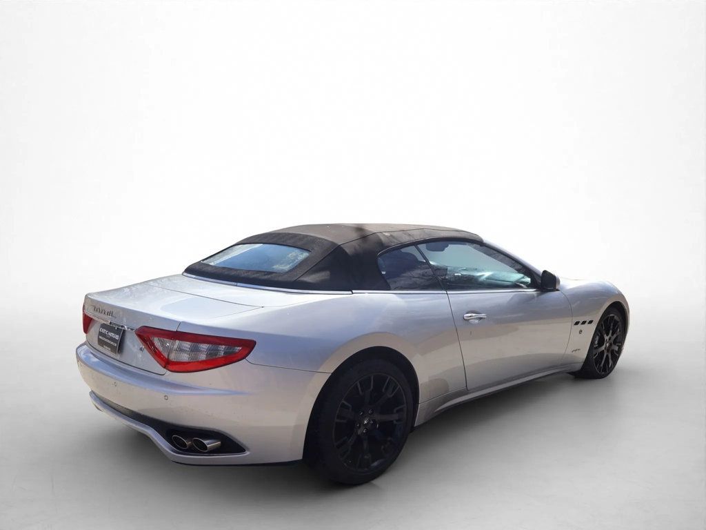 2011 Maserati GranTurismo Convertible 2dr - 23035580 - 54