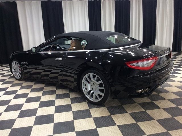 2011 Maserati GranTurismo Convertible 2dr - 22764437 - 3