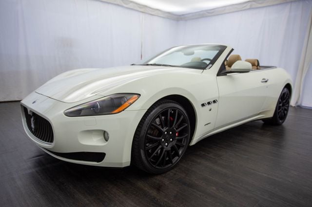 2011 Maserati GranTurismo Convertible 2dr - 23002698 - 24