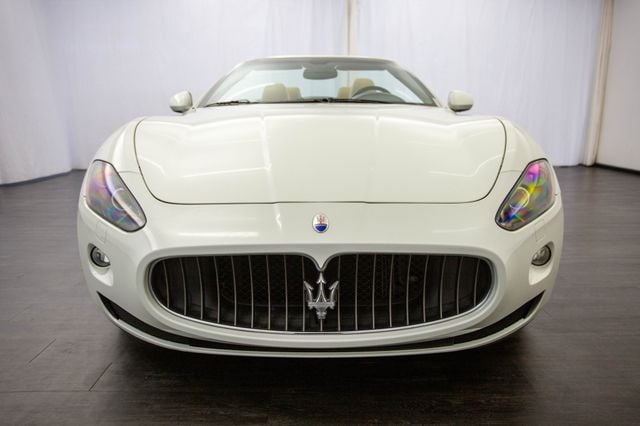 2011 Maserati GranTurismo Convertible 2dr - 23002698 - 31