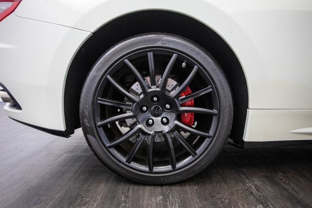 2011 Maserati GranTurismo Convertible 2dr - 23002698 - 36