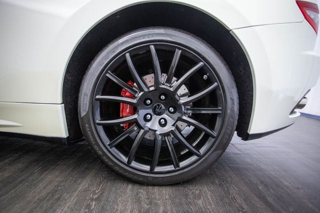 2011 Maserati GranTurismo Convertible 2dr - 23002698 - 39