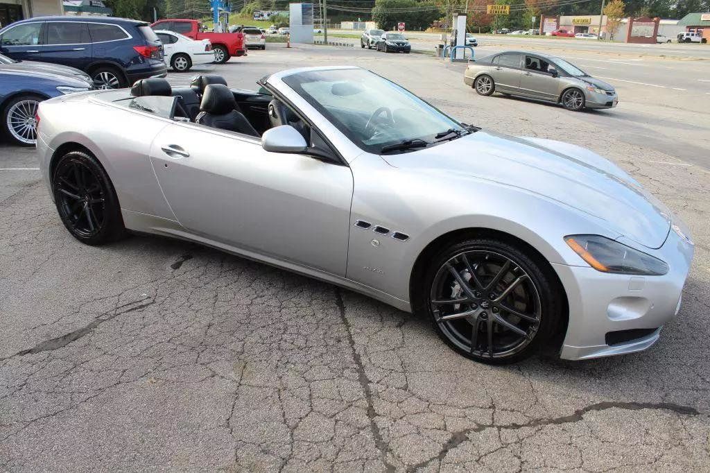 2011 Maserati GranTurismo Convertible CONVERTIBLE, PININFARINA, XENONS, CLEAN CARFAX, 20" WHEELS!!! - 22470257 - 12