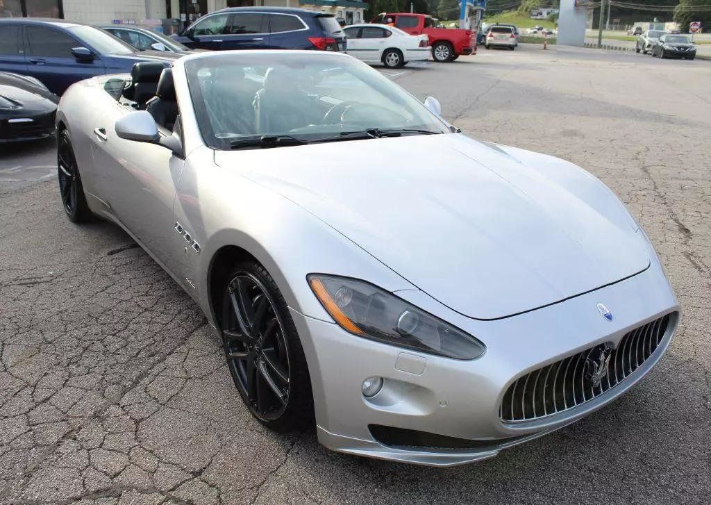 2011 Maserati GranTurismo Convertible CONVERTIBLE, PININFARINA, XENONS, CLEAN CARFAX, 20" WHEELS!!! - 22470257 - 13