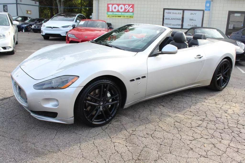 2011 Maserati GranTurismo Convertible CONVERTIBLE, PININFARINA, XENONS, CLEAN CARFAX, 20" WHEELS!!! - 22470257 - 2