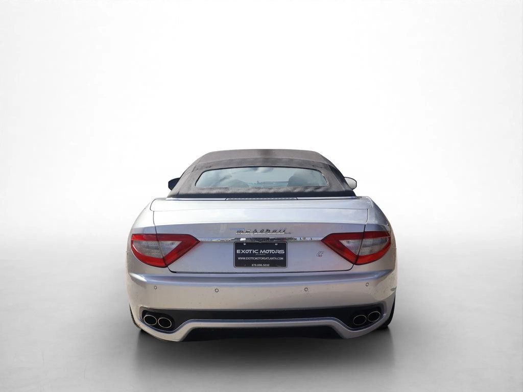 2011 Maserati GranTurismo Convertible CONVERTIBLE, PININFARINA, XENONS, CLEAN CARFAX, 20" WHEELS!!! - 22470257 - 53