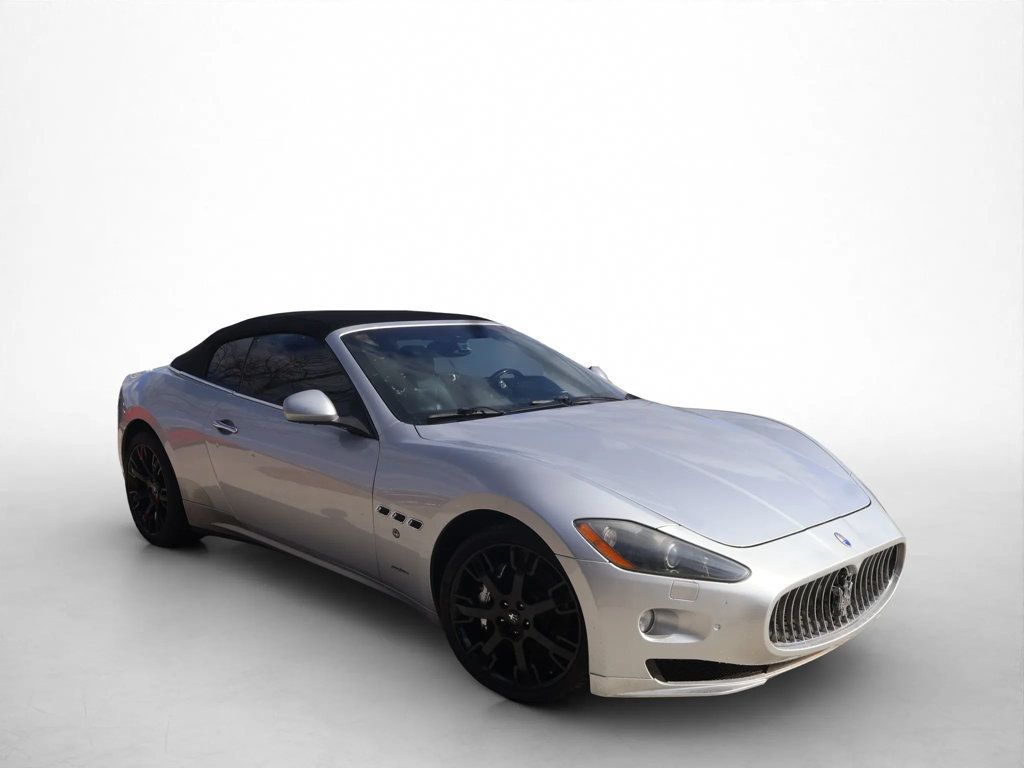 2011 Maserati GranTurismo Convertible CONVERTIBLE, PININFARINA, XENONS, CLEAN CARFAX, 20" WHEELS!!! - 22470257 - 56