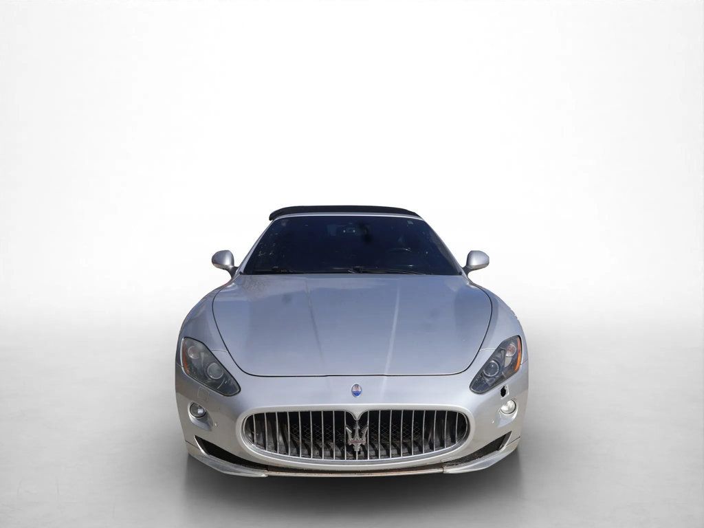 2011 Maserati GranTurismo Convertible CONVERTIBLE, PININFARINA, XENONS, CLEAN CARFAX, 20" WHEELS!!! - 22470257 - 57