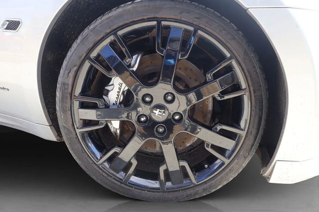2011 Maserati GranTurismo Convertible CONVERTIBLE, PININFARINA, XENONS, CLEAN CARFAX, 20" WHEELS!!! - 22470257 - 59