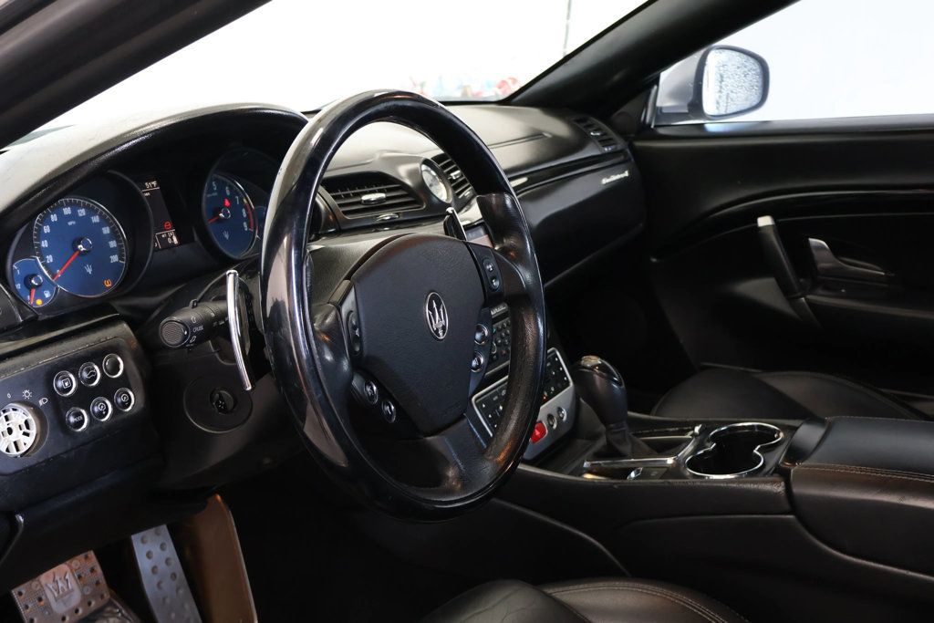 2011 Maserati GranTurismo Convertible CONVERTIBLE, PININFARINA, XENONS, CLEAN CARFAX, 20" WHEELS!!! - 22470257 - 61