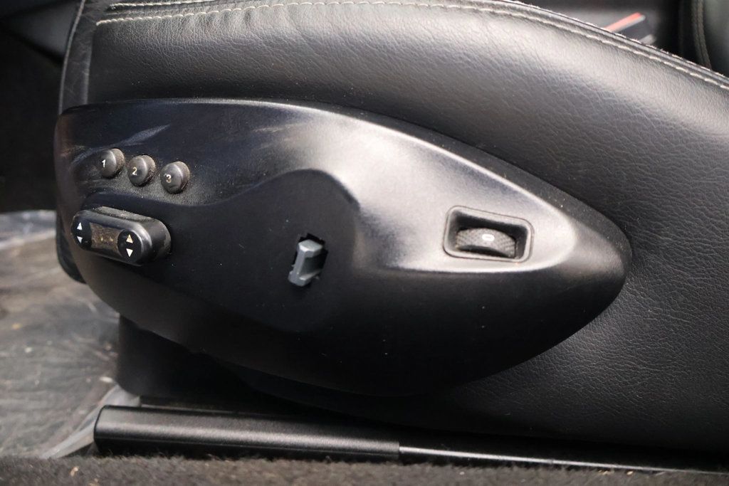 2011 Maserati GranTurismo Convertible CONVERTIBLE, PININFARINA, XENONS, CLEAN CARFAX, 20" WHEELS!!! - 22470257 - 66