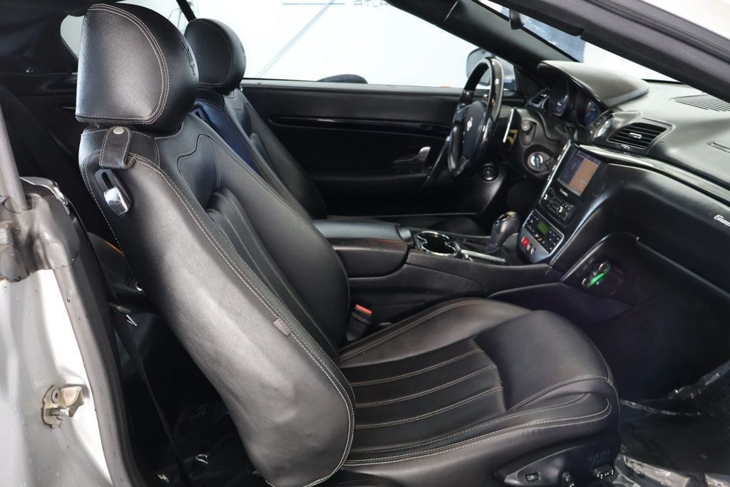 2011 Maserati GranTurismo Convertible CONVERTIBLE, PININFARINA, XENONS, CLEAN CARFAX, 20" WHEELS!!! - 22470257 - 82