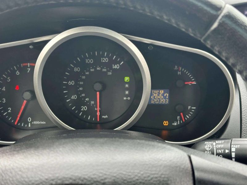2011 Mazda CX-7 FWD 4dr i Touring - 23022355 - 24