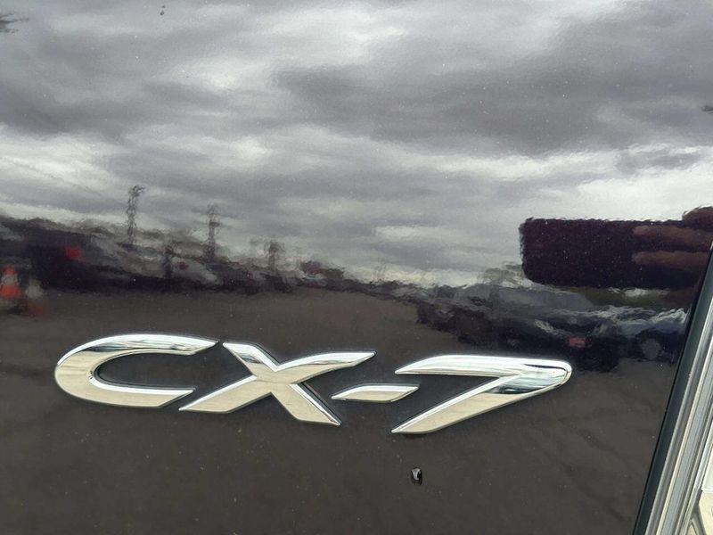 2011 Mazda CX-7 FWD 4dr i Touring - 23022355 - 35