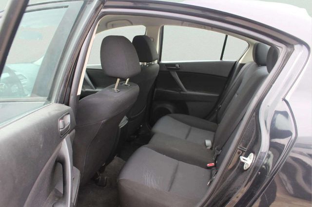 2011 Mazda Mazda3 4dr Sedan Automatic i Sport - 23014687 - 4