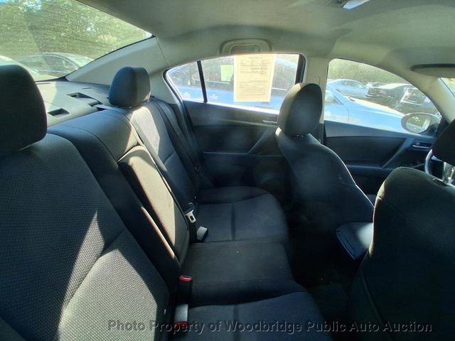 2011 Mazda Mazda3 4dr Sedan Automatic i Touring - 23040751 - 9