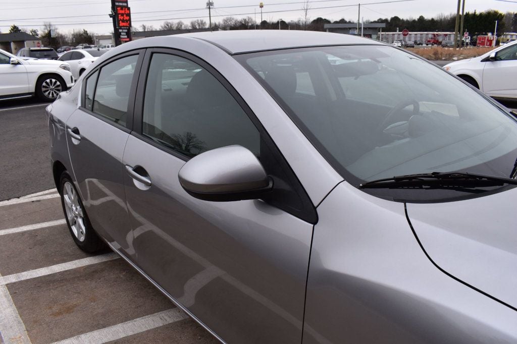 2011 Mazda Mazda3 4dr Sedan Automatic i Touring - 22753468 - 36