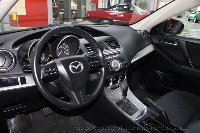 2011 Mazda MAZDA3 i Touring photo 12