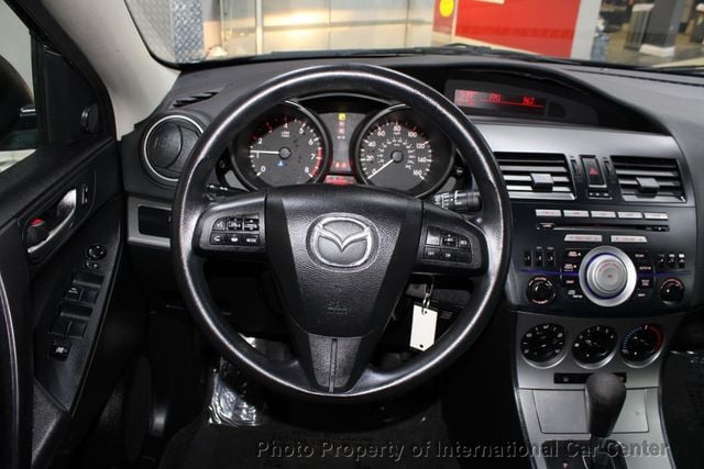 2011 Mazda MAZDA3 i Touring photo 14