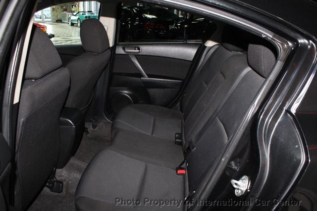 2011 Mazda MAZDA3 i Touring photo 19