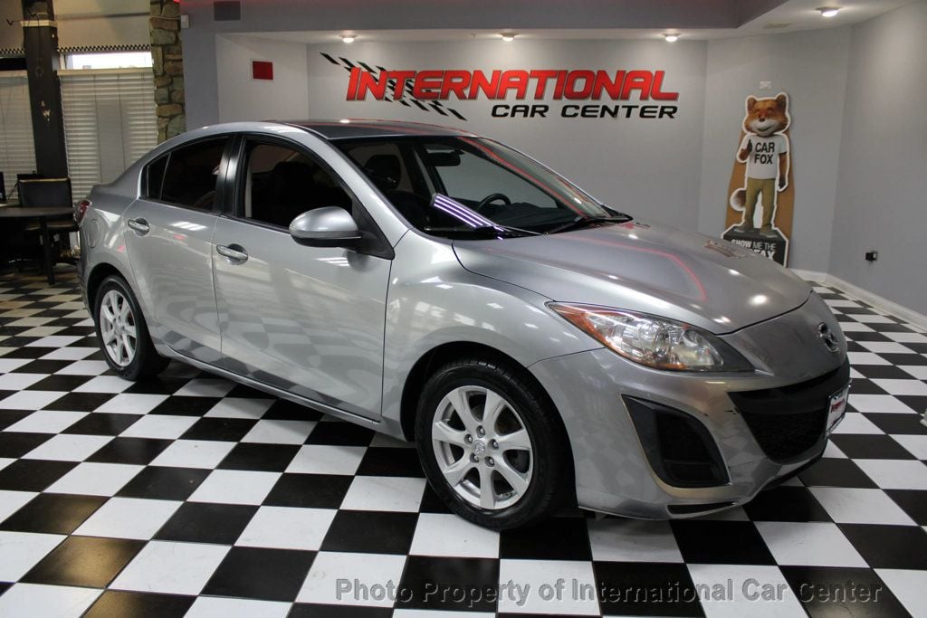 2011 Mazda Mazda3 Touring photo 2