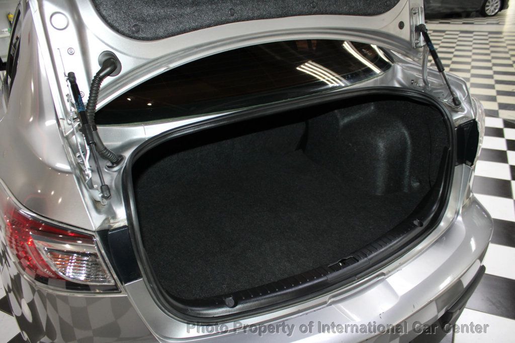 2011 Mazda Mazda3 4dr Sedan Manual i Touring - 22921847 - 20