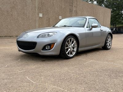 2011 Mazda MX-5 Miata - JM1NC2PF5B0218098