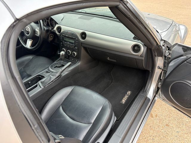2011 Mazda MX-5 Miata 2011 Mazda MX-5 Miata - 23025788 - 30